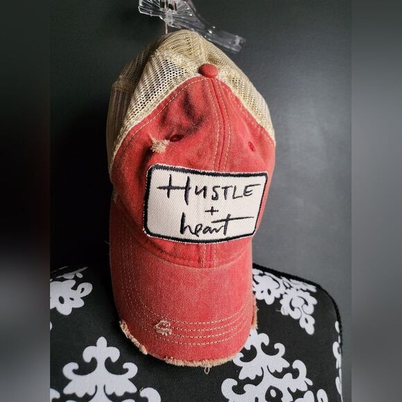 Hustle + Heart Red and Tan Distressed Vintage Style Trucker Cap Hat Streetwear - Picture 1 of 9
